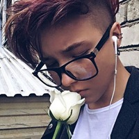 Влад Жирнов