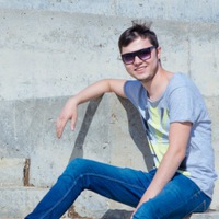 Денис Ахметов