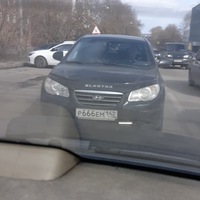 Иван Иванов