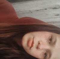 Аня Колегова