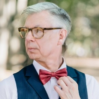 Дмитрий Енов